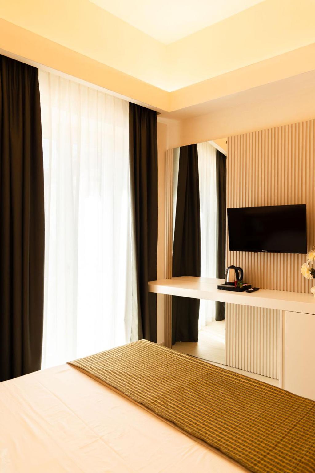 Sun Serenity Suite Тропеа Екстер'єр фото
