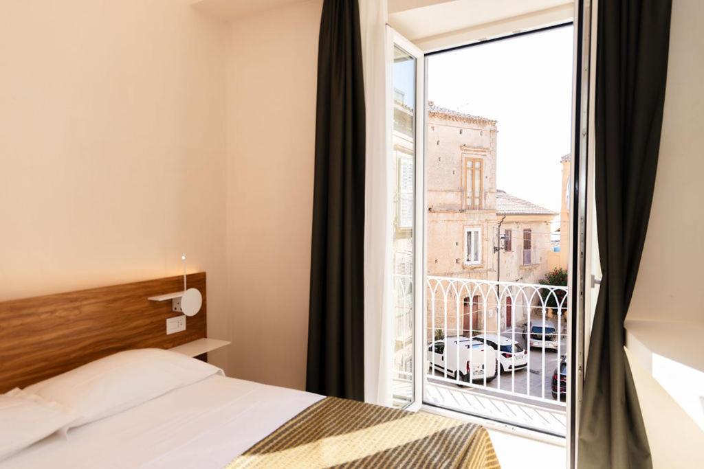 Sun Serenity Suite Тропеа Екстер'єр фото