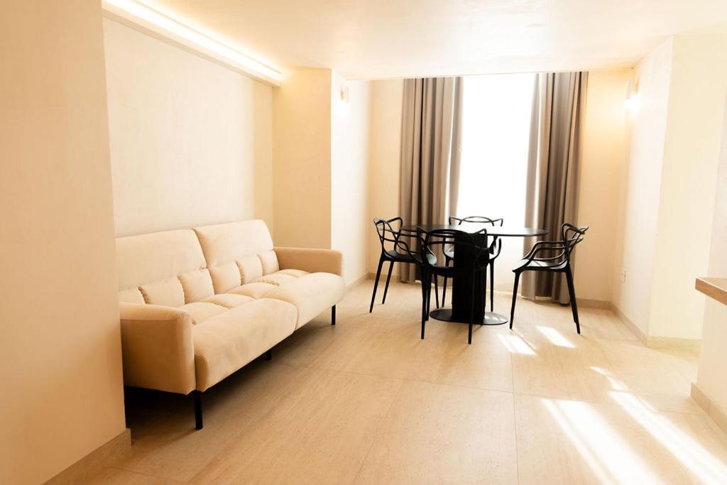 Sun Serenity Suite Тропеа Екстер'єр фото