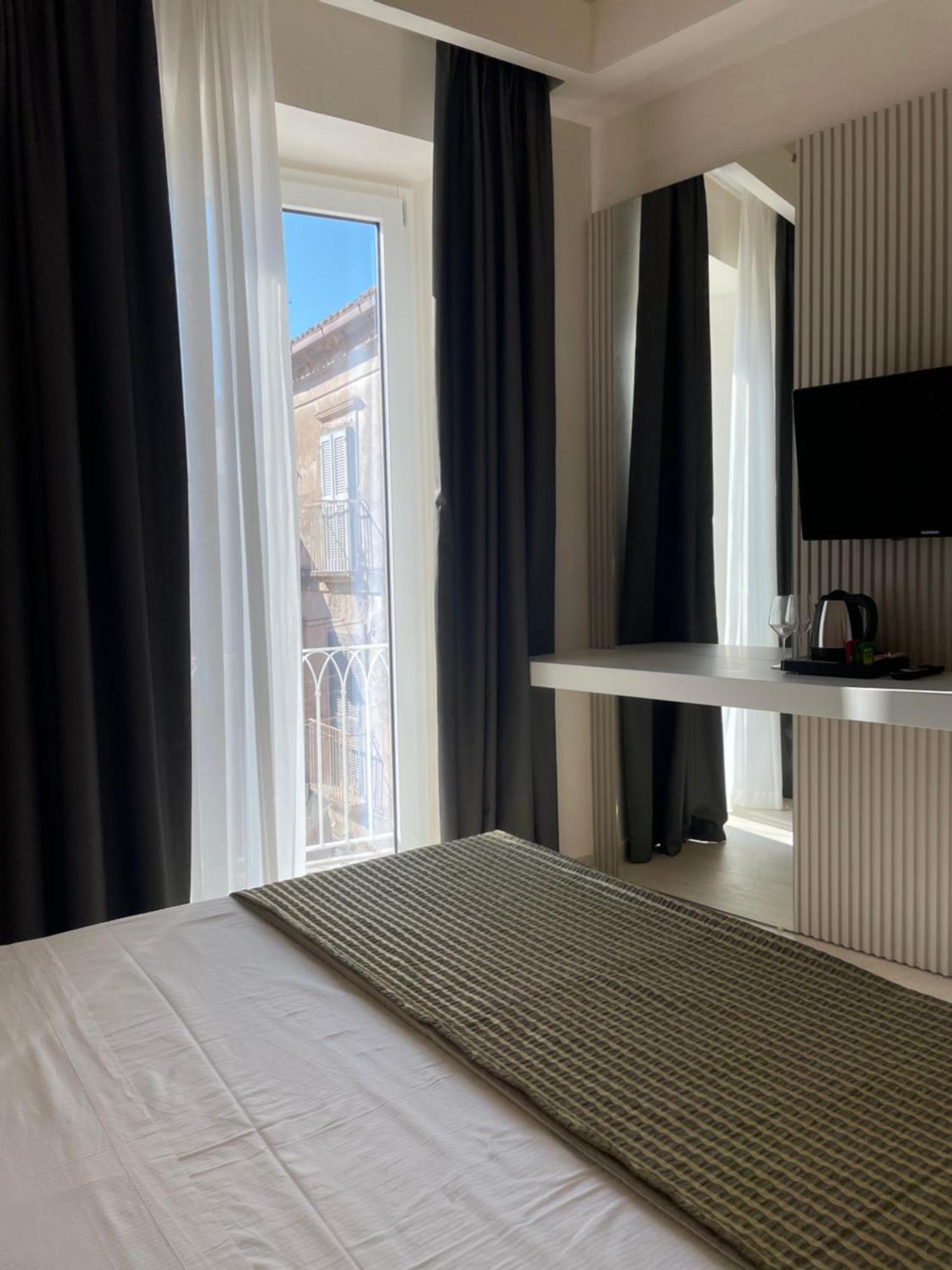 Sun Serenity Suite Тропеа Екстер'єр фото